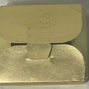 Vintage Giovanni red rosé broach.